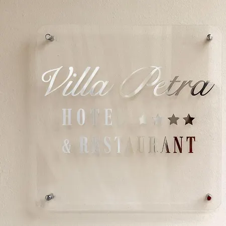 Petra Hotel Novellara